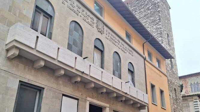 Pistoia, nell’ex cinema a luci rosse: 19 fra villette e appartamenti. Il progetto e i prezzi