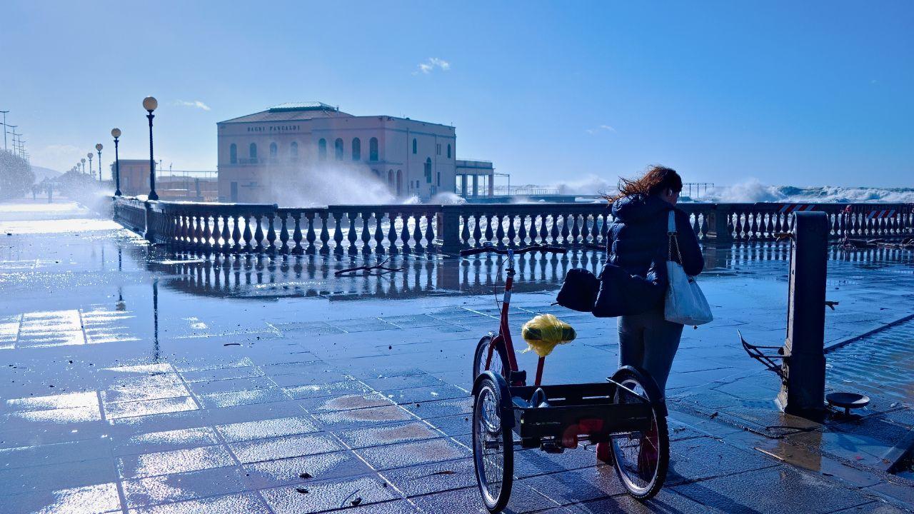 Livorno, “sfidando il vento” alla Terrazza. Grazie a Francesco Del Santo.