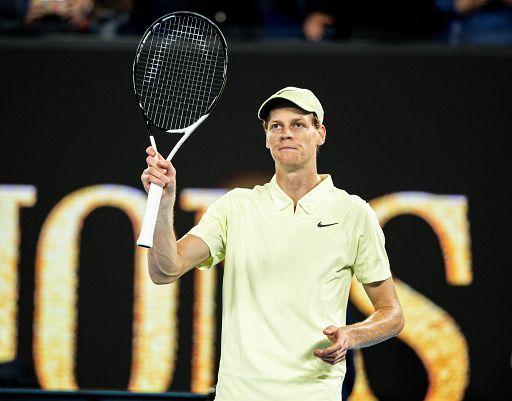 Sinner, dal rischio maxi squalifica alla trattativa segreta: perché patteggiare sul caso doping è un punto vincente