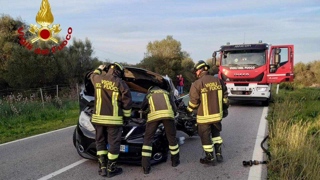 Quattro feriti in un incidente sulla strada Orosei-Cala Liberotto