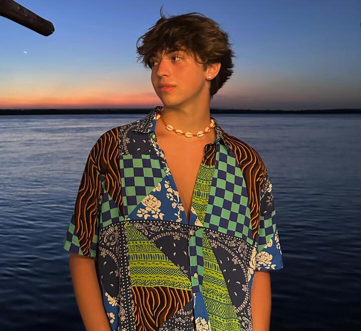 Greco: «Sono stato un adolescente fragile, su TikTok ho creato una comunità»