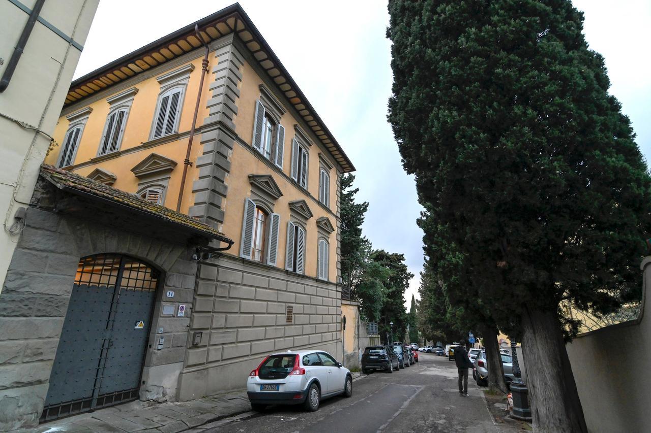 Morti in Rsa a Firenze, blitz dei carabinieri dei Nas a Villa Desiderio