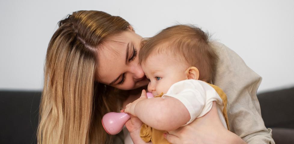 Novità per il bonus destinato alle mamme (Foto Freepik)