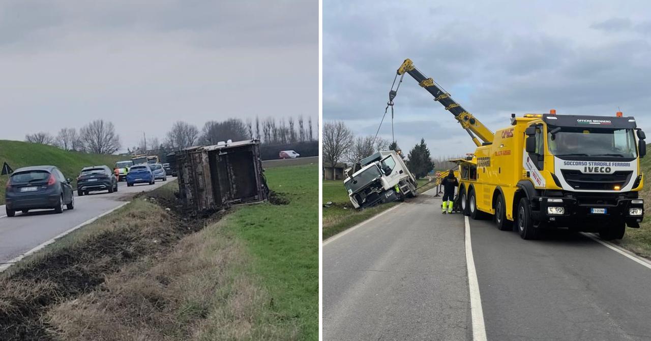 
	Il camion ribaltato sulla Panaria Bassa e la sua rimozione

