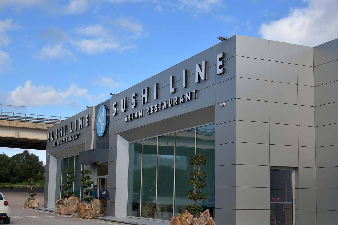 
	Un ristorante cinese della citt&agrave;

