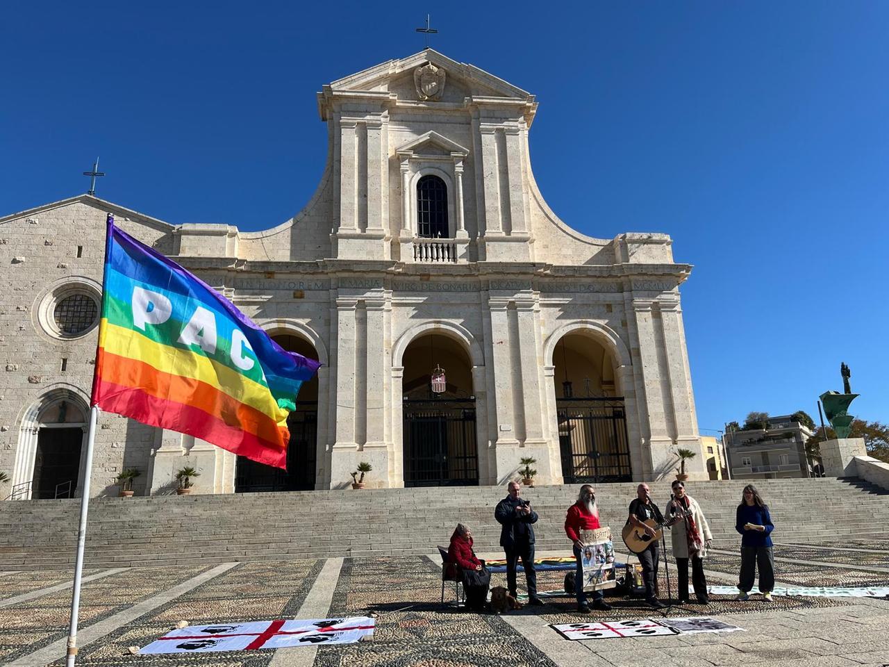 
	La manifestazione musicale per ricordare i boimbardamenti su Cagliari del 1943 e le vittime delle guerre attuali <em>(foto Mario Rosas)</em>

