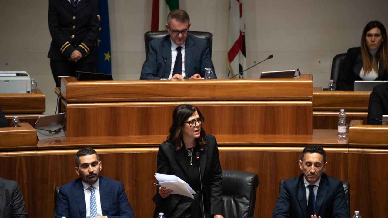 Alessandra Todde presidente della Regione in Aula