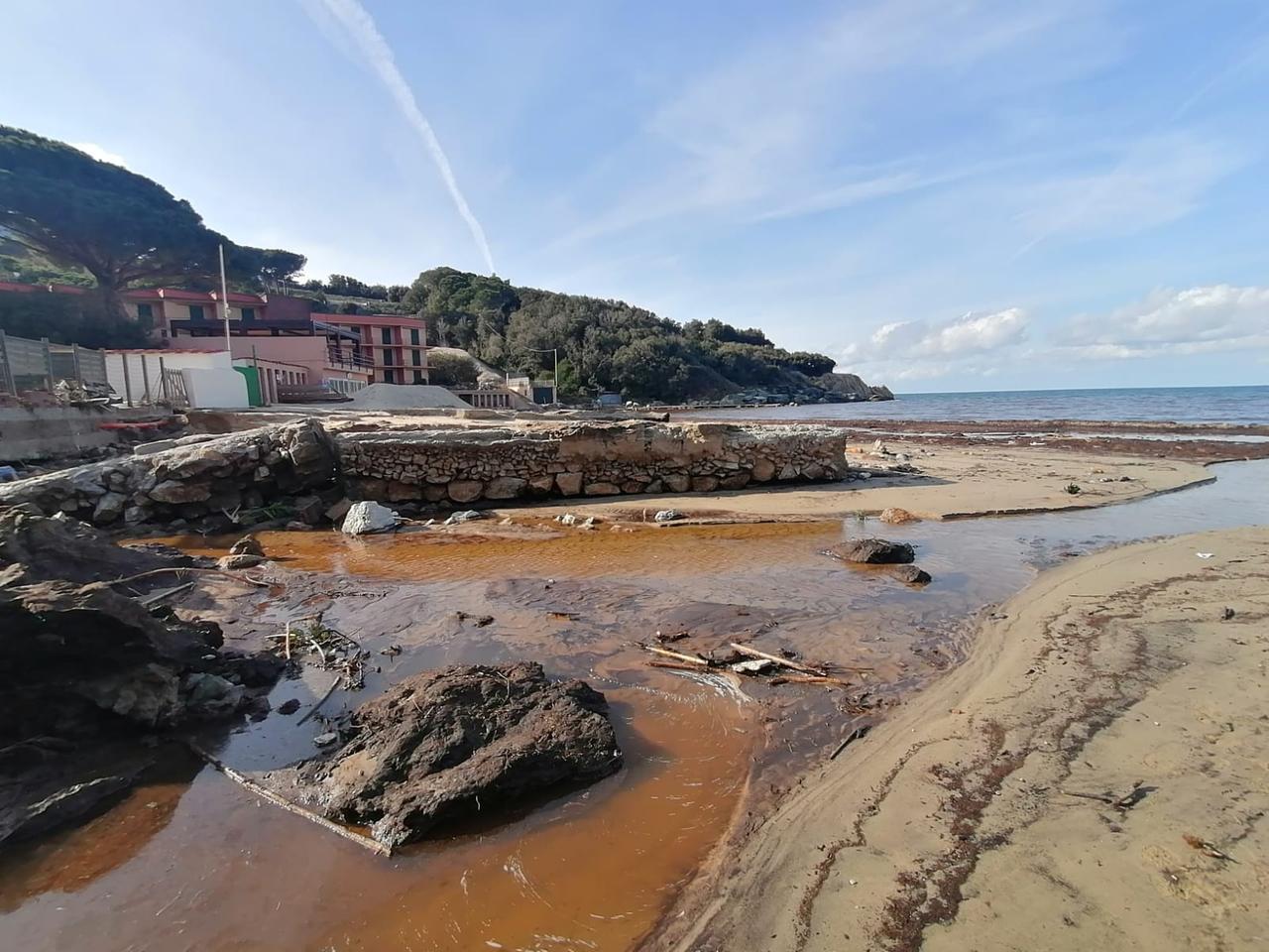 
	La spiaggia di Spartaia

