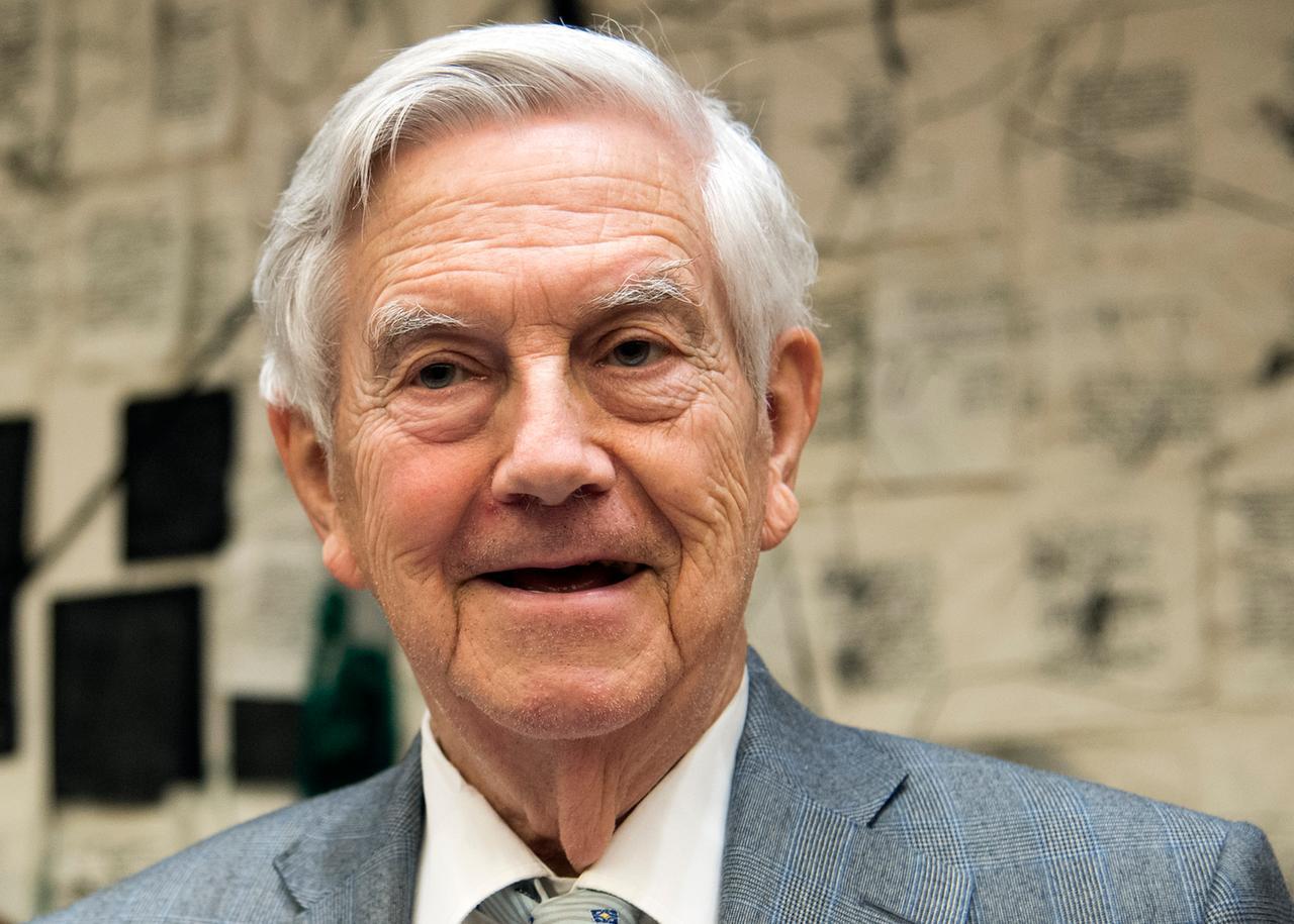 
	Frits Bolkestein (foto Lapresse)

