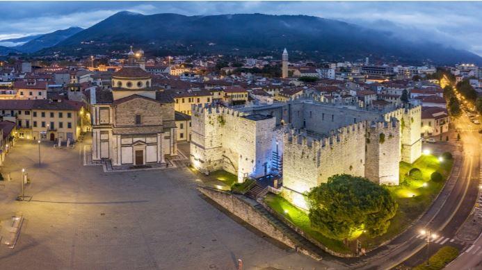 Il Comune di Prato multa i proprietari dei fondi sfitti in stato di degrado