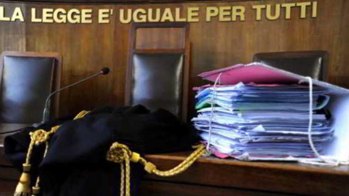 Un'aula di tribunale (foto d'archivio)