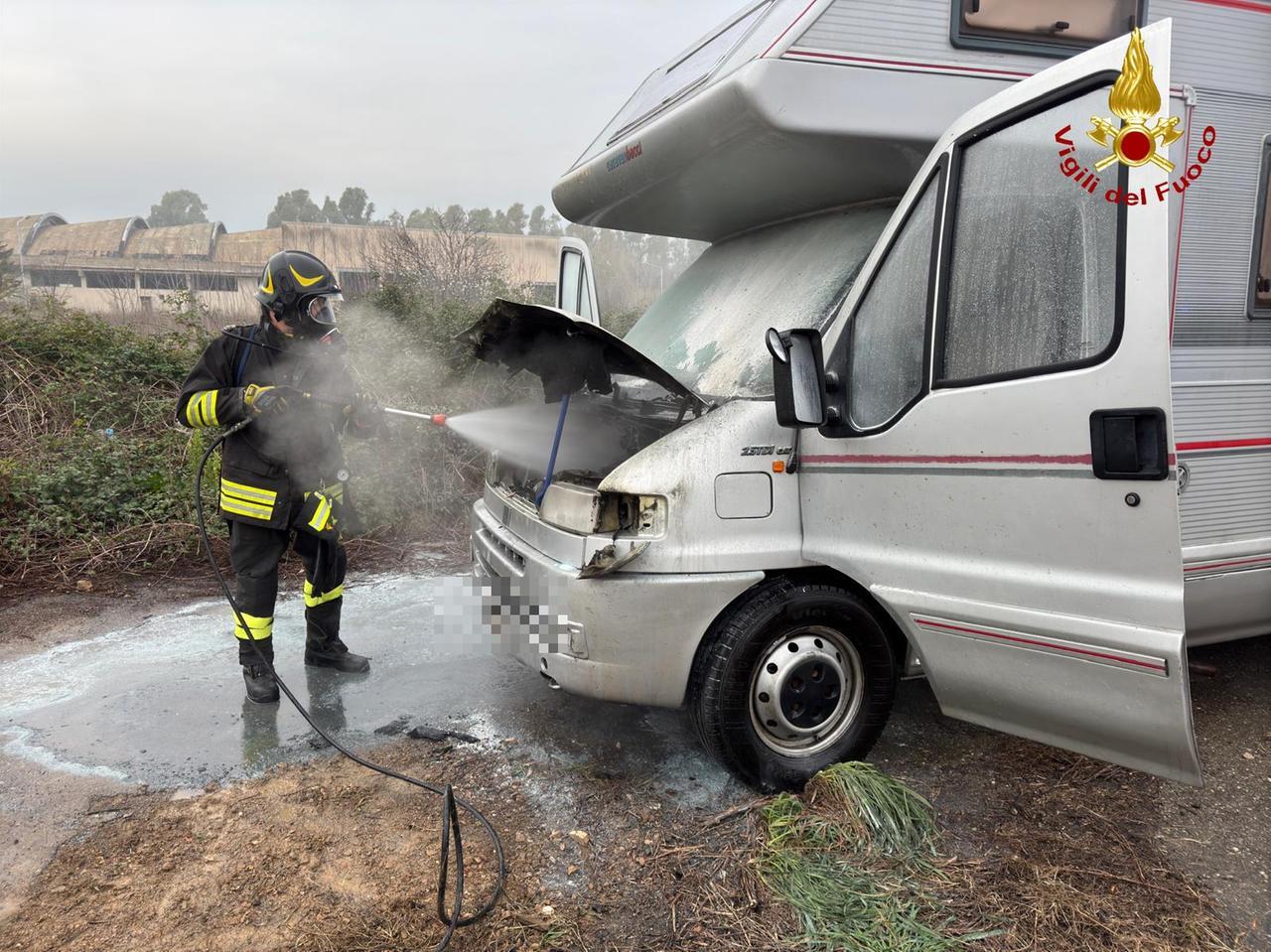 
	L'intervento dei vigili del fuoco

