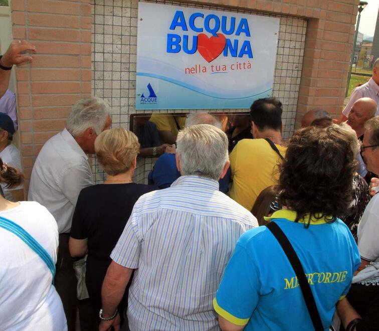 Valdinievole, grazie ai fontanelli d’acqua evitato l’utilizzo di 4 milioni di bottiglie
