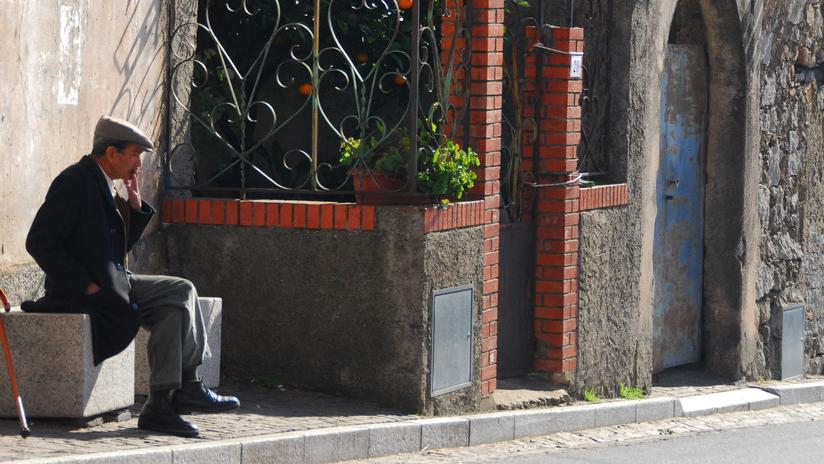 L’interno si spopola, crescono i residenti nelle aree costiere