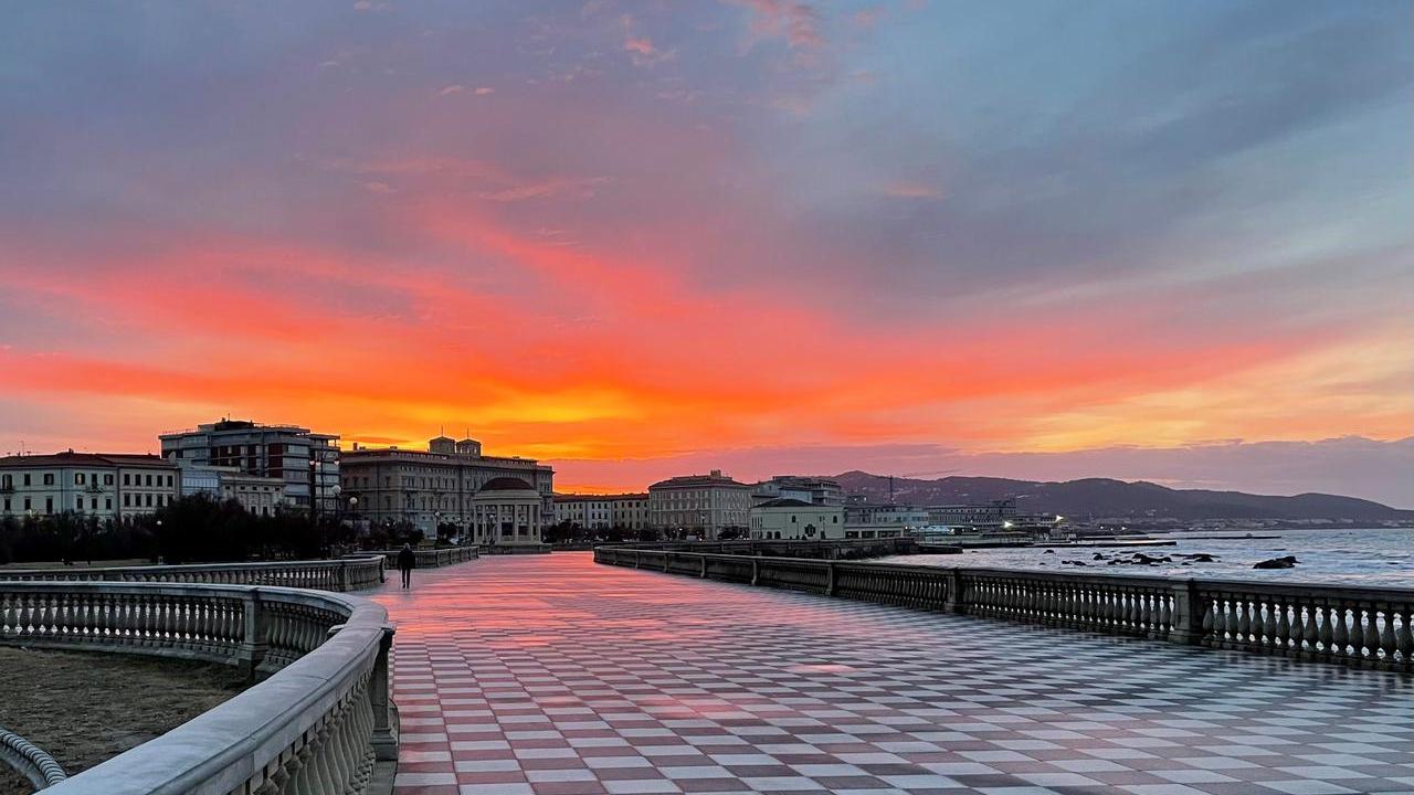 Livorno e la sua Terrazza. «Tramonti ma non solo». Grazie a Mario Spinelli