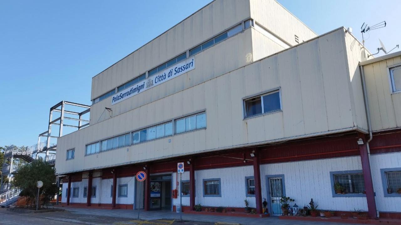 La Dinamo saluta il coach Paolo Merella: «La sua passione resterà impressa nel cuore di tutti»