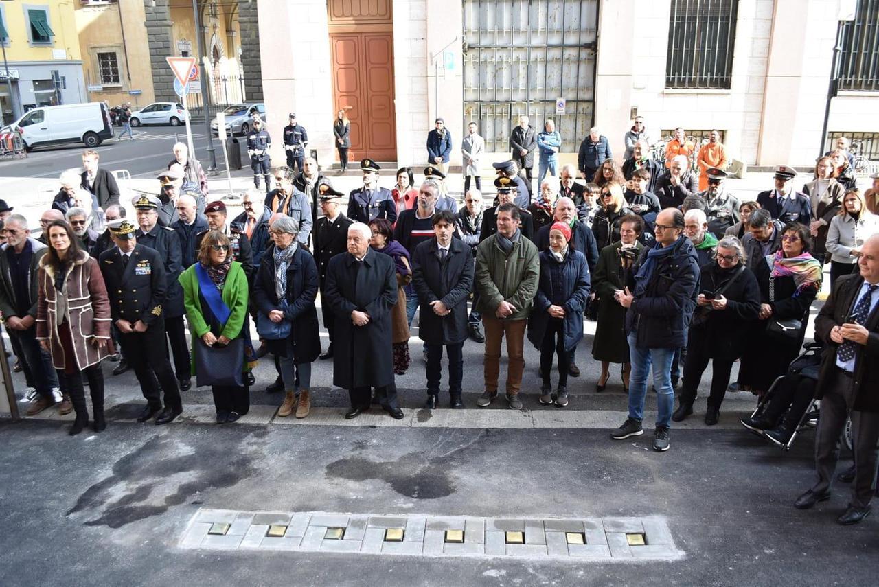 Livorno e le 8 Pietre d’inciampo per i poliziotti caduti in servizio per mano dei nazifascisti