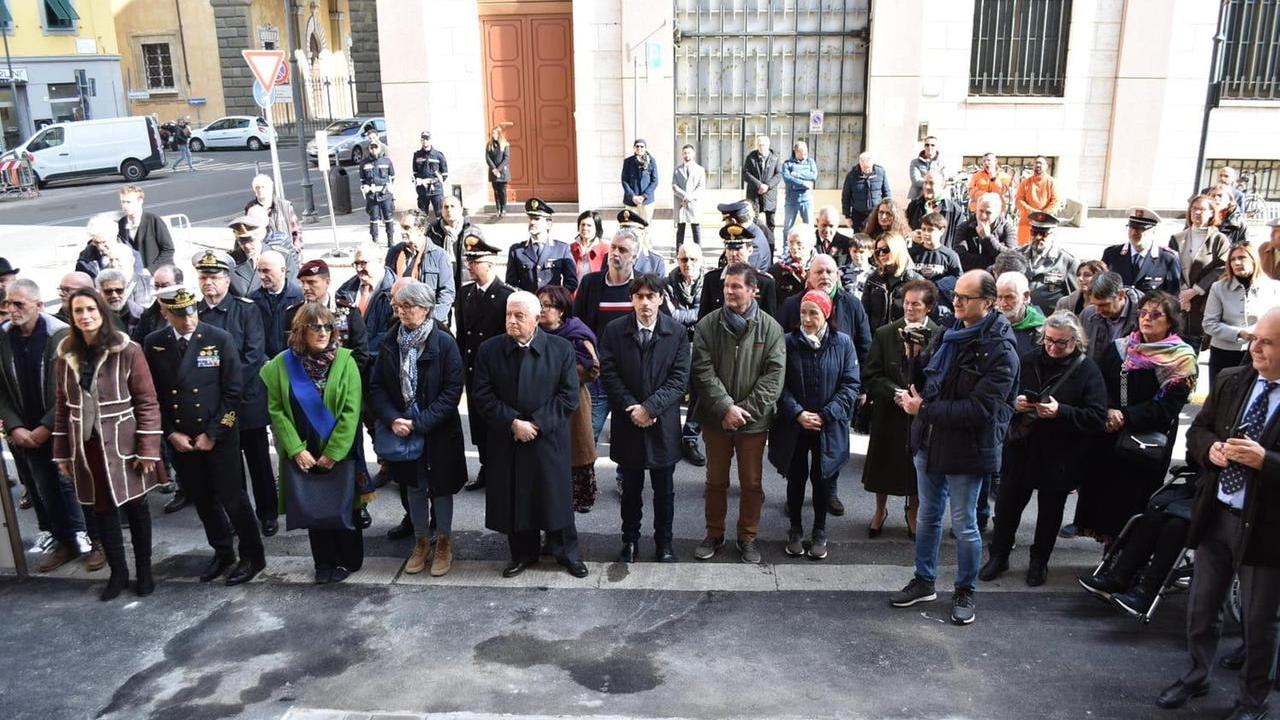 Livorno e le 8 Pietre d’inciampo per i poliziotti caduti in servizio per mano dei nazifascisti