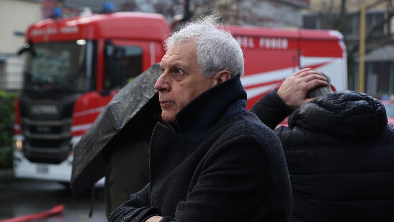 Incendio all’Inalca, il sindaco Massari firma l’ordinanza per la bonifica
