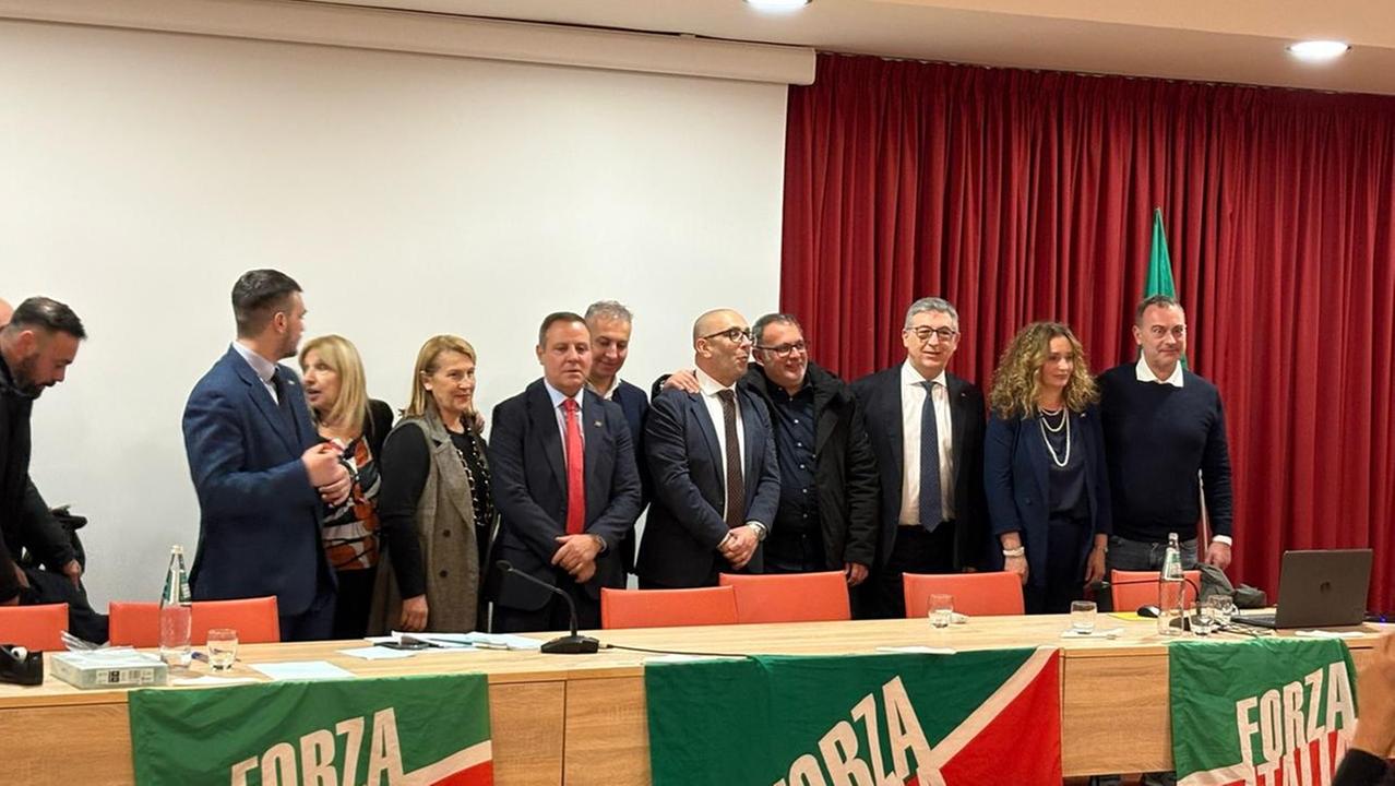 Forza Italia blinda l’assessore Luca Faedda