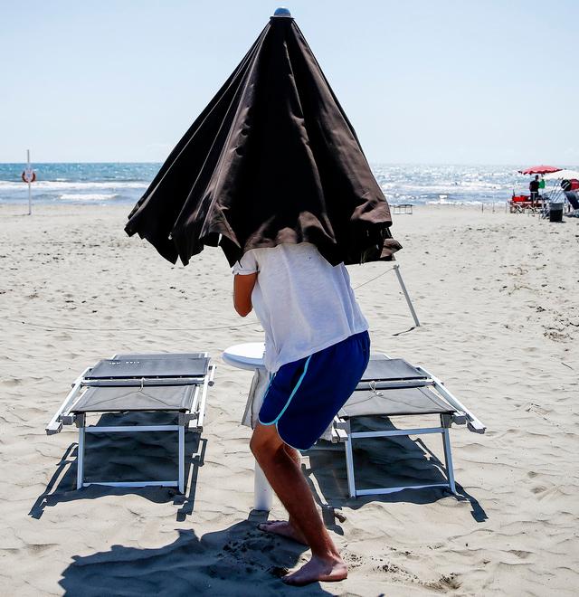 La preoccupazione dei balneari: «Rischiamo di perdere i sacrifici di una vita»