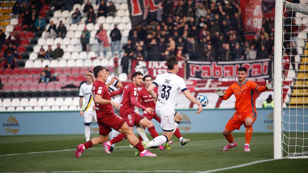 Il gol annullato a Cauz