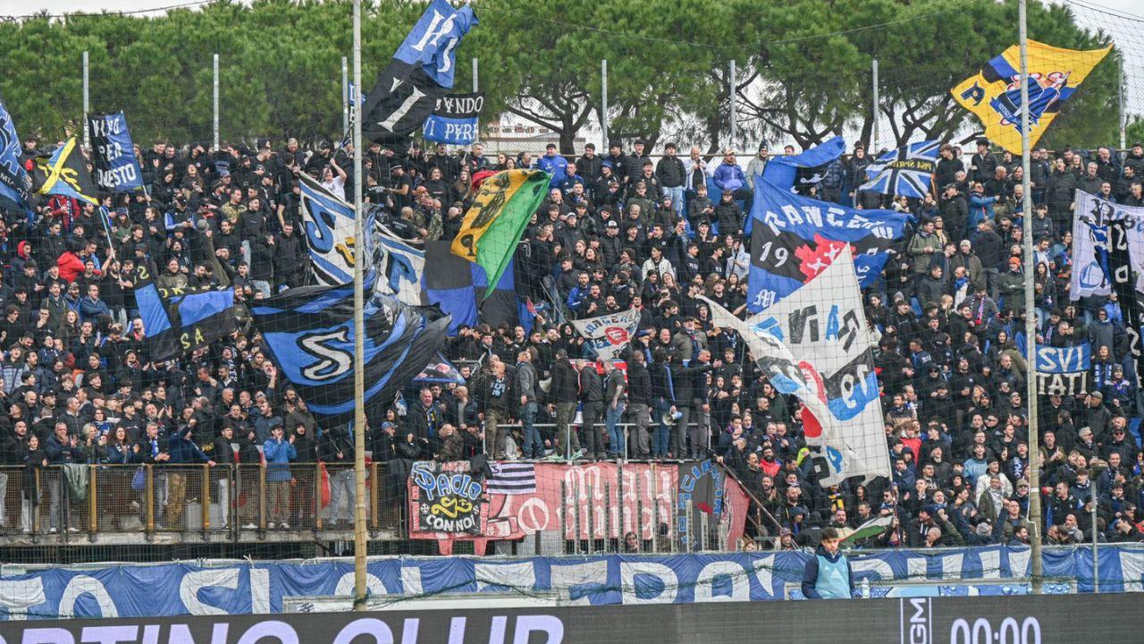 La gioia della Curva Nord (Foto Stick)