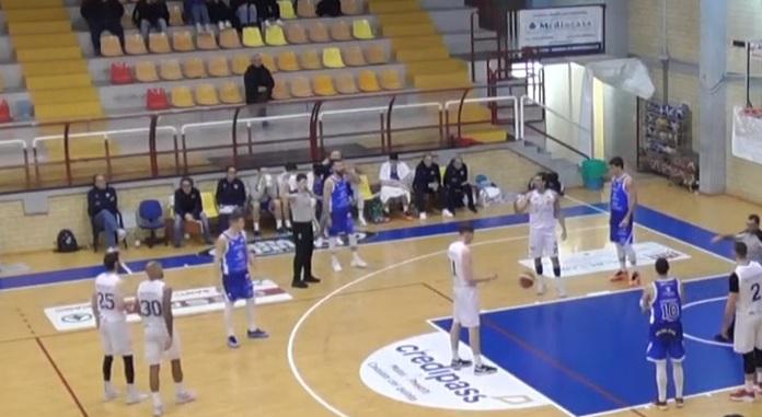 Un'azione del match