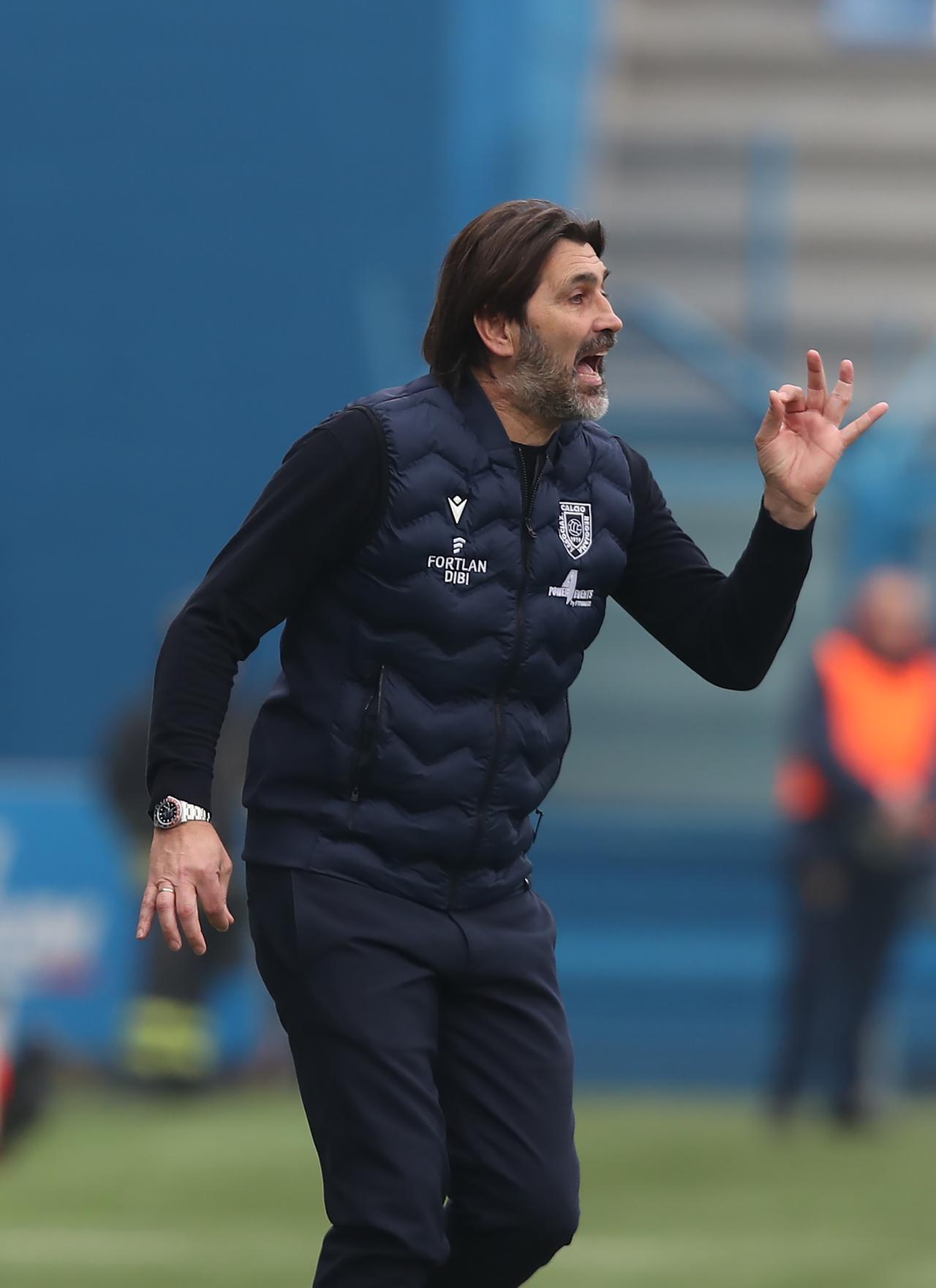 Mister Viali: «Reggiana-Carrarese, abbiamo fatto una gara sporca ma l’atteggiamento mi è piaciuto»