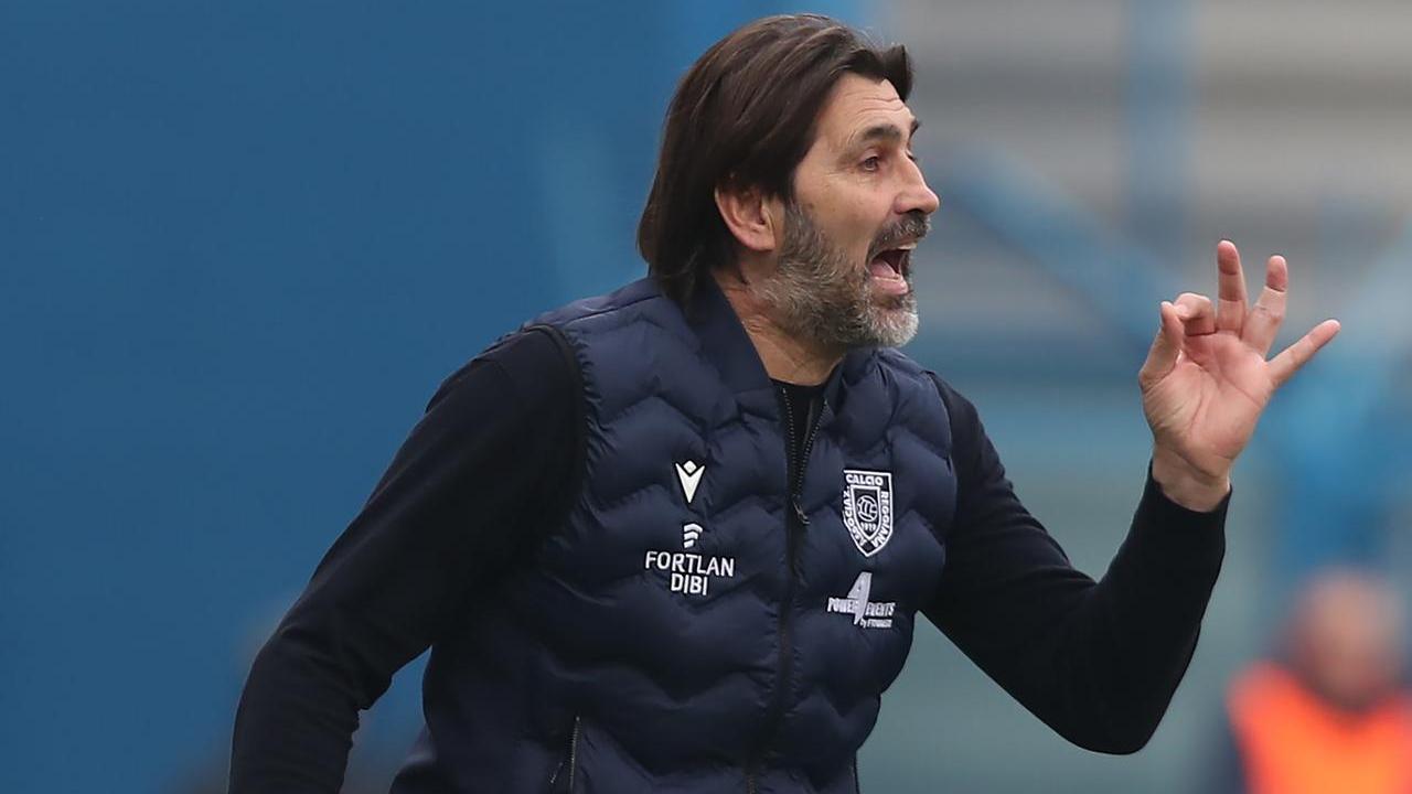 Mister Viali: «Reggiana-Carrarese, abbiamo fatto una gara sporca ma l’atteggiamento mi è piaciuto»