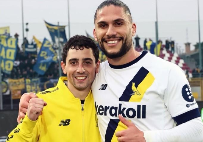 
	Gli attaccanti Caso e Mendes

