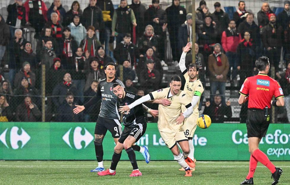 Lucchese, un punto d'oro in un momento difficile