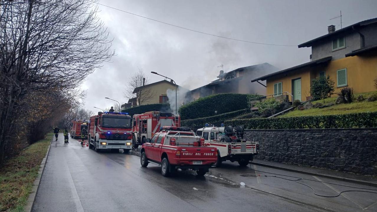 La villetta della tragedia (foto Nucci / Innocenti)
