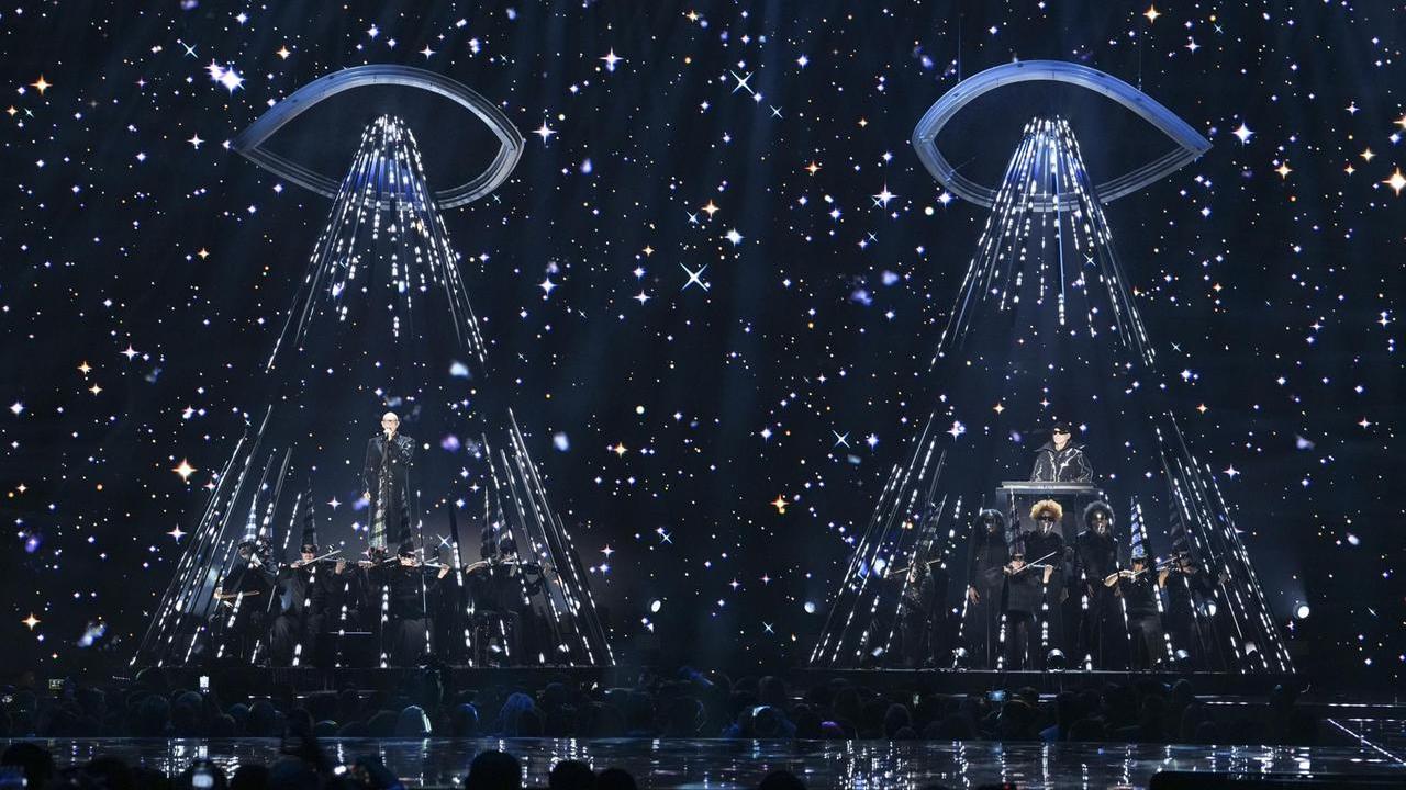 I Pet Shop Boys durante un concerto