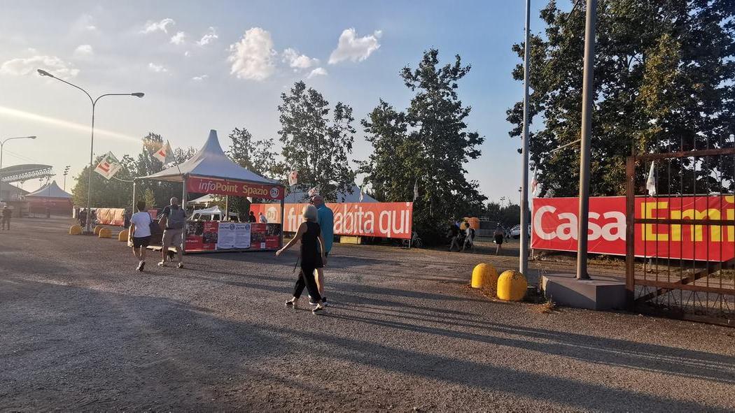 Ipotesi trasloco dall'ippodromo al parco davanti al PalaPanini