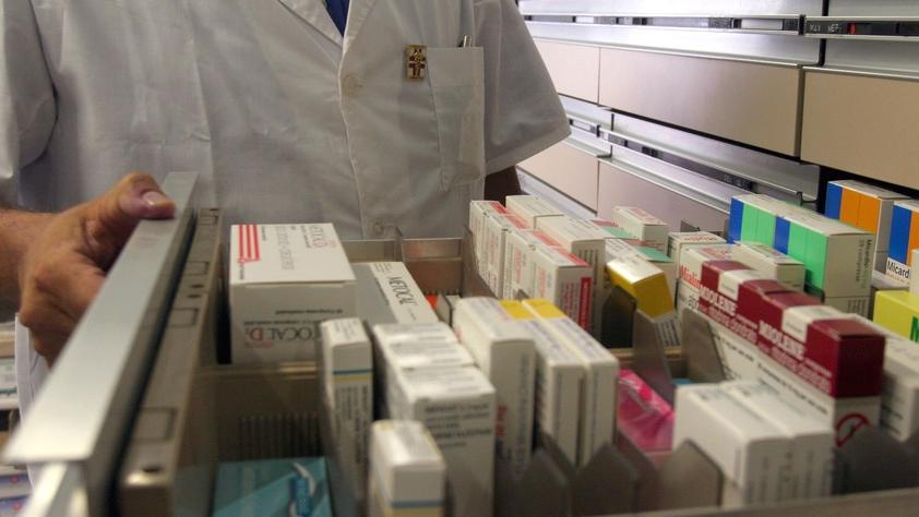 Droga viola, farmacie sarde in allerta: «I ragazzini falsificano i fogli per avere il Rivotril» 