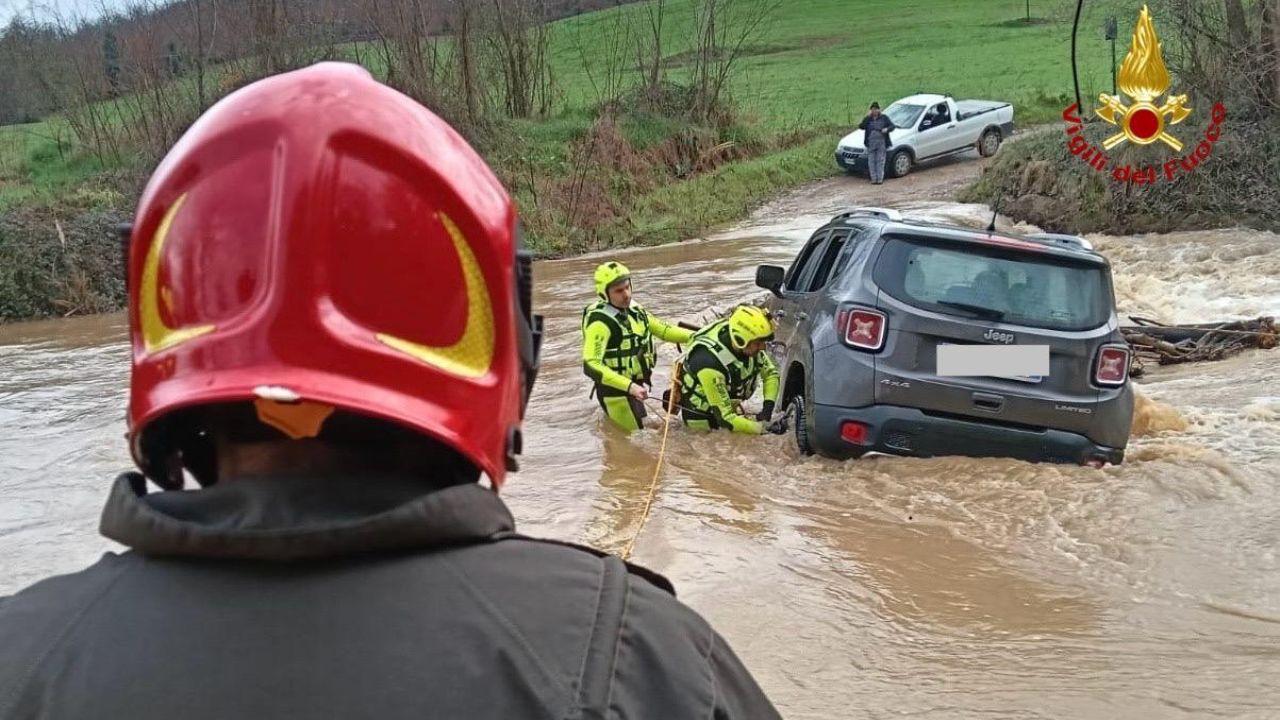 
	Il salvataggio dei vigili del fuoco

