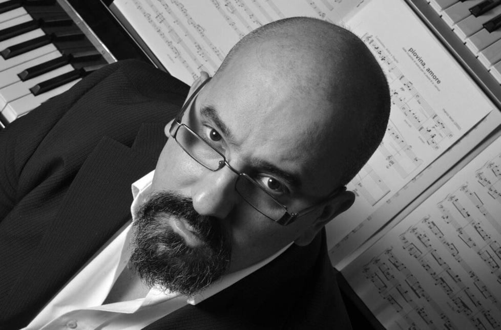 Livorno, viaggio nelle 7 note: a lezione con Marco Lenzi