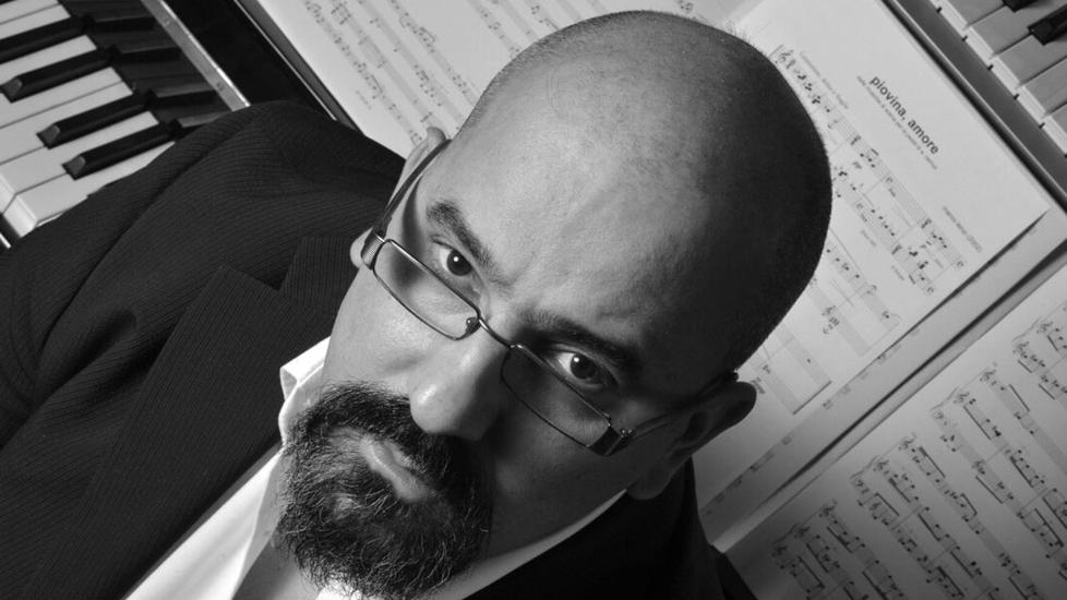 Livorno, viaggio nelle 7 note: a lezione con Marco Lenzi