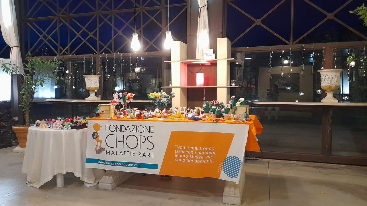 Il piccolo Mario e la sindrome di Chops, la mamma: «Sogno una terapia che lo aiuti». La malattia, i sintomi e la ricerca