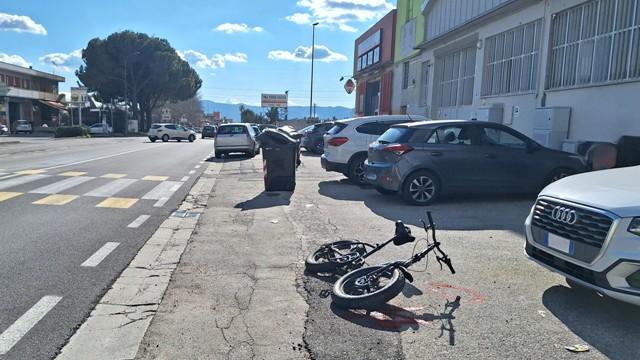 La bicicletta a terra dopo l'incidente