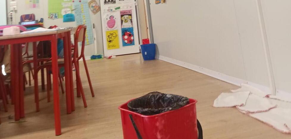 A Livorno stavolta lo sciopero lo fanno i genitori: «Chiudete la scuola fino a fine lavori»