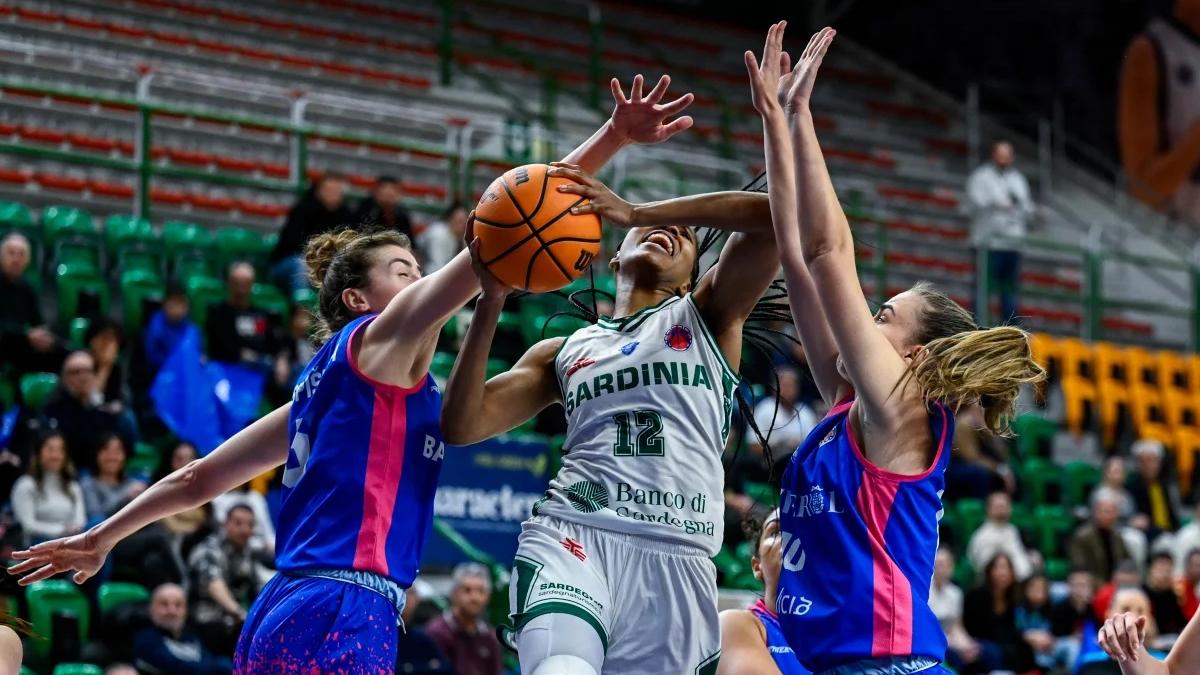 <strong>Sparkle Taylor </strong>26 punti di cui 22 in uno straordinario primo tempo