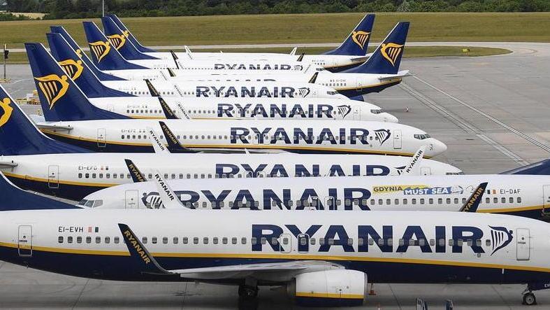 Ryanair alla Regione: «Porteremo due milioni di passeggeri in più e 900 posti di lavoro. Ma dovete tagliare le tasse»