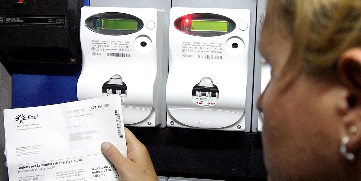 Bollette: bonus da 200 euro a famiglia e il tetto Isee sale