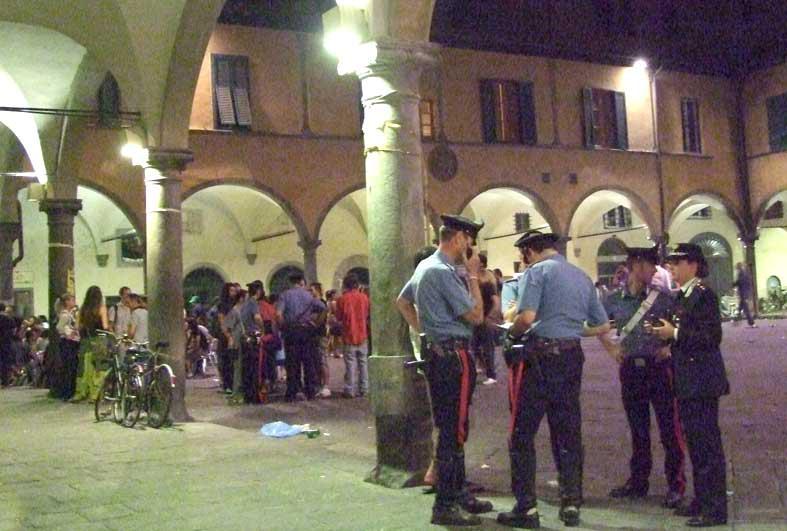 Movida in centro a Pisa, nuova stretta: «Da sabato locali chiusi alle 23,30»