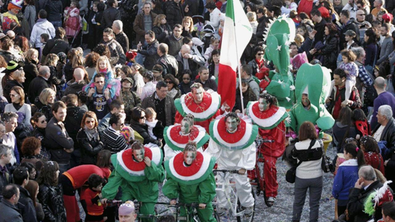 Paperino annulla il Carnevale dopo l’incidente al diciassettenne