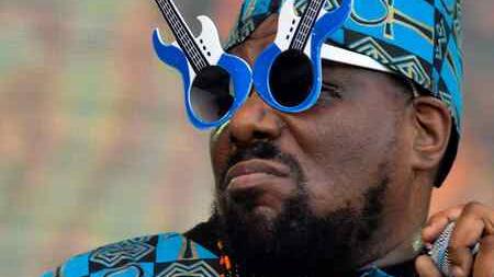 <usng-titolo-spec>La danza al posto degli scontri armati il regalo del Bronx al mondo: l’Hip Hop</usng-titolo-spec><br type="_moz" />