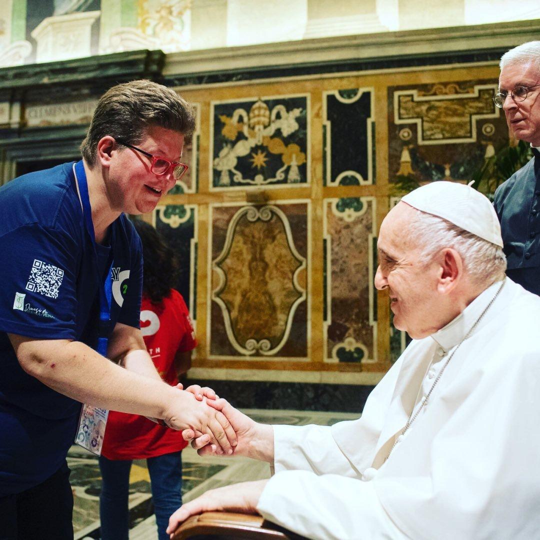 
	Alessia Cambi, qui con Papa Francesco

