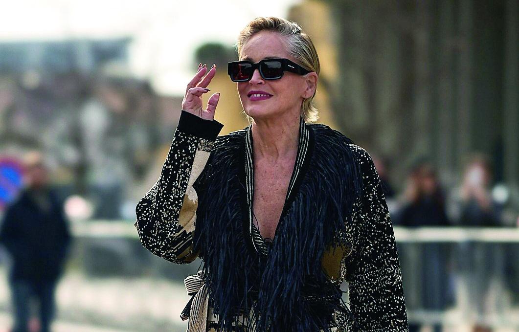 Sharon Stone è ad Alghero per lo shooting con Antonio Marras